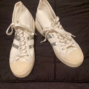 Gola high tops silver and white size 9 new